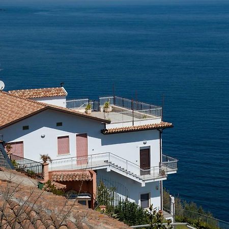 Villa La Timpa à Acireale Extérieur photo