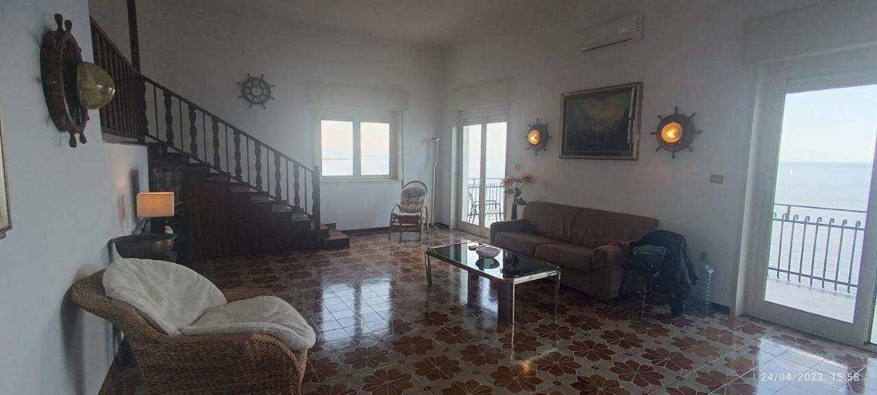 Villa La Timpa à Acireale Extérieur photo