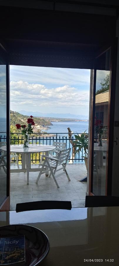 Villa La Timpa à Acireale Extérieur photo