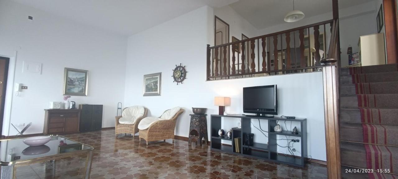 Villa La Timpa à Acireale Extérieur photo